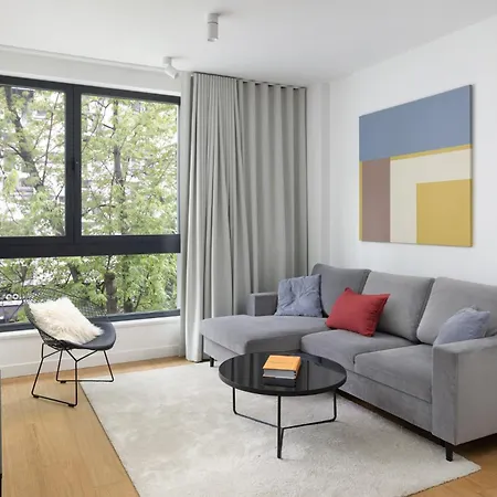 شقة 2-bedroom Premium Grzybowska