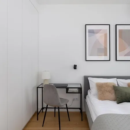 2-bedroom Premium Grzybowska وارسو